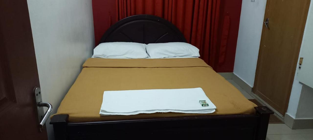 Style Homes Suites Kodungallur Bagian luar foto